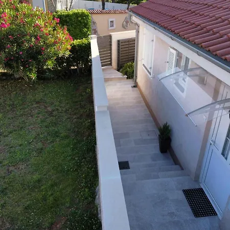 Apartment In - Insel Krk 35104 Njivice